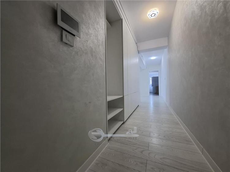 Apartament cu 2 camere semidecomandat, mobilat în Cug