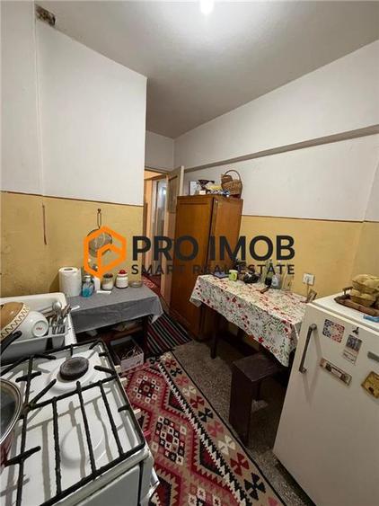Apartament cu 2 camere semidecomandat în Gară