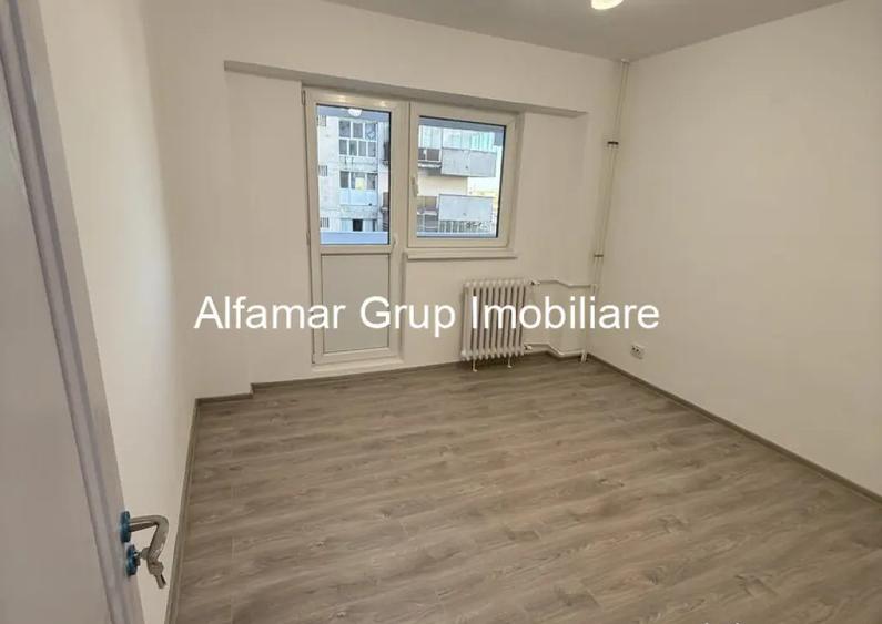 Apartament cu 4 camere decomandat în Rahova