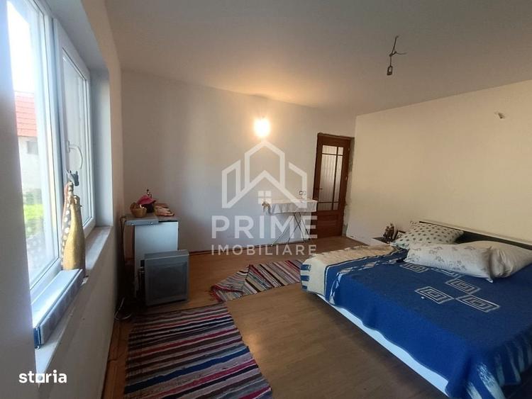 Casă cu 4 camere cu Teren 1680 Mp în Pianu