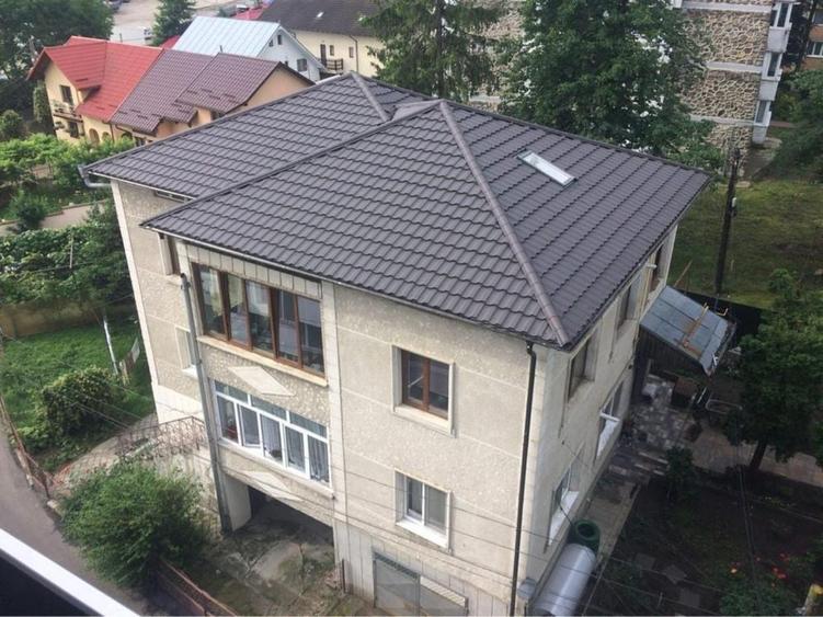 Casă cu 4 camere în Ipotești