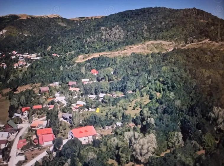 Teren de 2192 mp, în Cornu