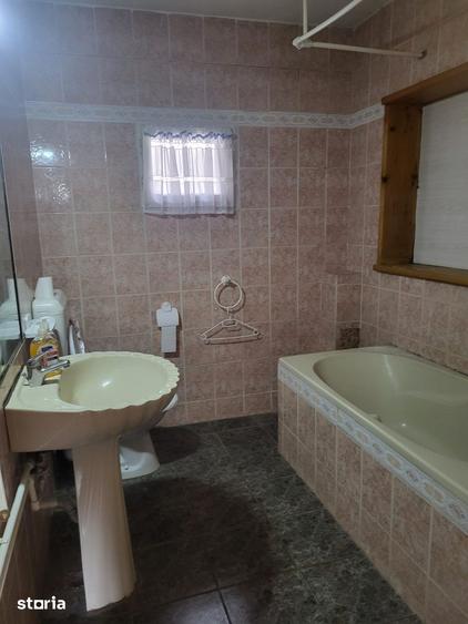 Casă cu 4 camere cu Teren 150 Mp în Mangalia