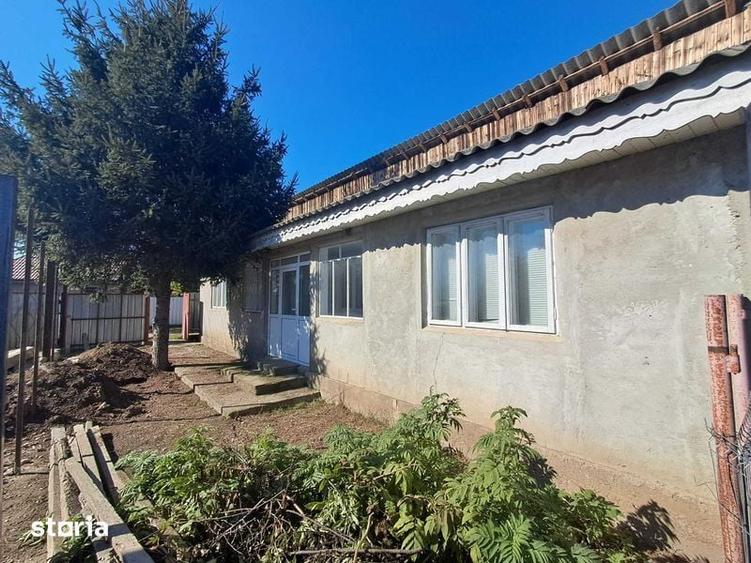 Casă cu 2 camere cu Teren 66 Mp în Central