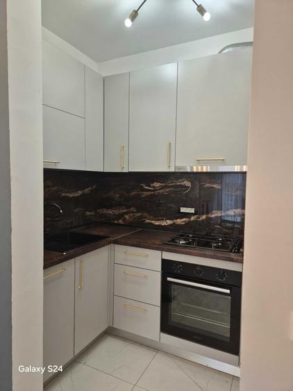 Apartament cu 2 camere decomandat în Mihai Bravu