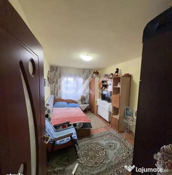 Apartament cu 2 camere decomandat în Micro 6