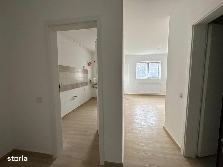 Vanzare Garsoniera Decomandata Cu Balcon -Tva Inclus-Comision 0% - 8