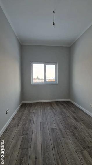 Casă cu 4 camere cu Teren 274 Mp în Remetea Mare