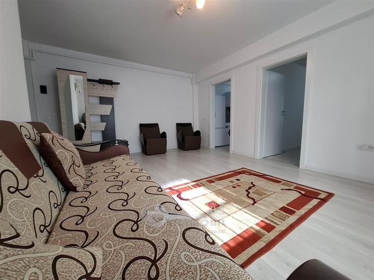 Apartament cu 2 camere semidecomandat, mobilat în Popas Păcurari