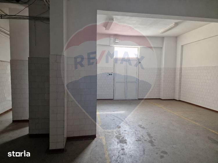Spațiu comercial, de 904.23 mp, în Zorilor