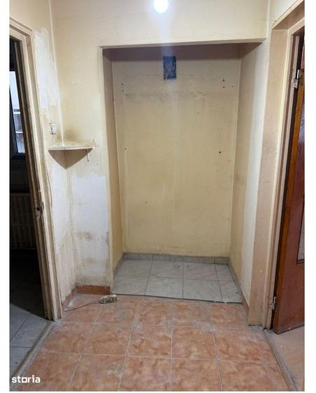Apartament cu 2 camere semidecomandat în Tineretului