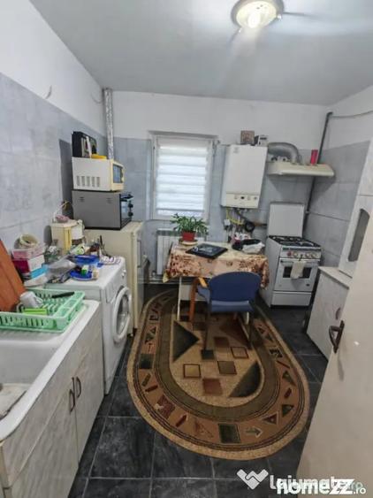 Apartament cu 3 camere decomandat în Inel I