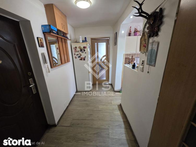 Apartament cu 2 camere decomandat în Central