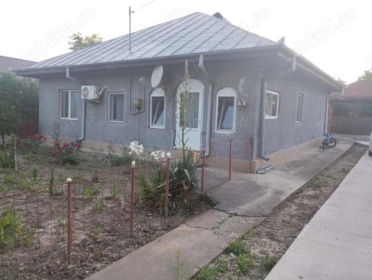 Casă cu 3 camere cu Teren 1000 Mp în Frăsinet