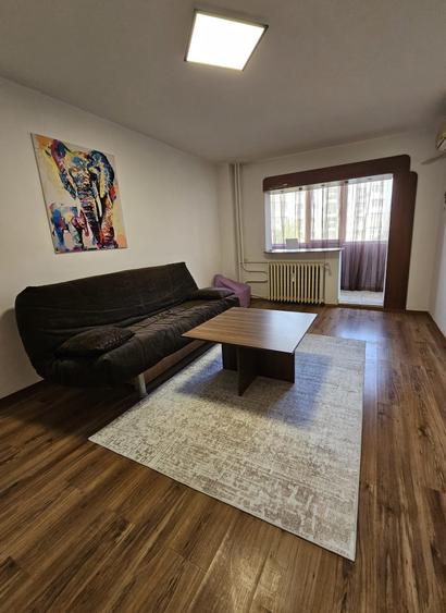 Apartament cu 2 camere decomandat, mobilat în Basarabia