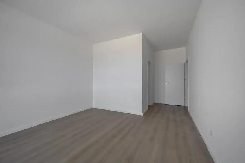 Apartament cu 3 camere decomandat în Nord