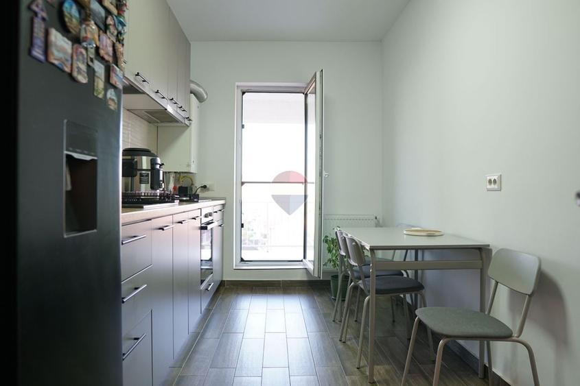 Apartament cu 2 camere decomandat, mobilat în Titan