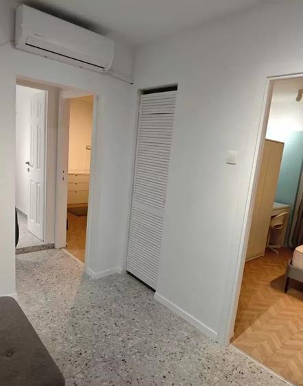 Apartament cu 3 camere decomandat, mobilat în Brâncoveanu