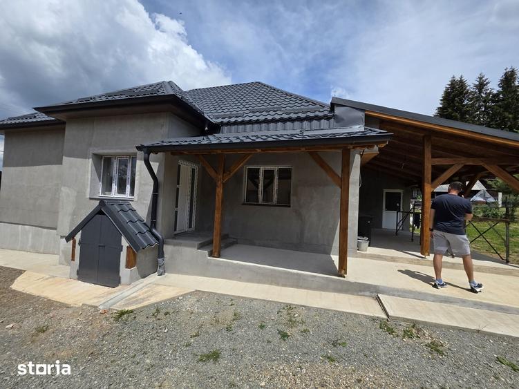 Casă cu 3 camere cu Teren 800 Mp în Beliș