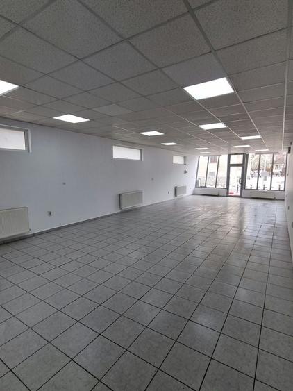 Spațiu comercial, de 100 mp, în Ultracentral