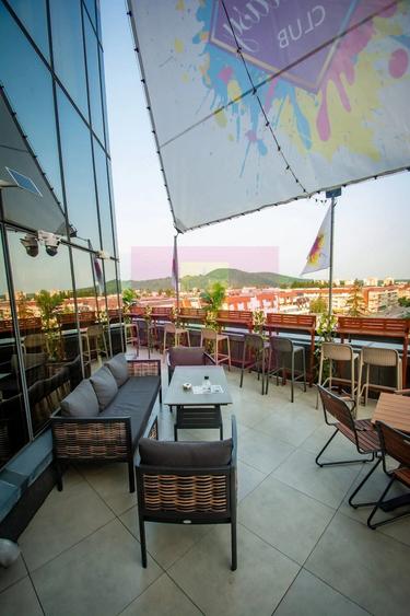 Spațiu comercial, de 250 mp, în Central