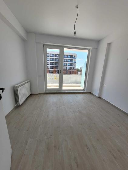 Comision 0% ! Super Pret! 2 camere - Meraki Lago Resort ( piscina rooftop, spa, gym) -69900 E - 8