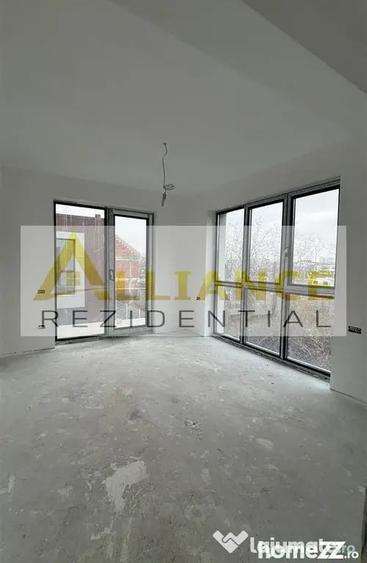 Vila 4 camere de vanzare || aproape de Primarie || campu... - 9