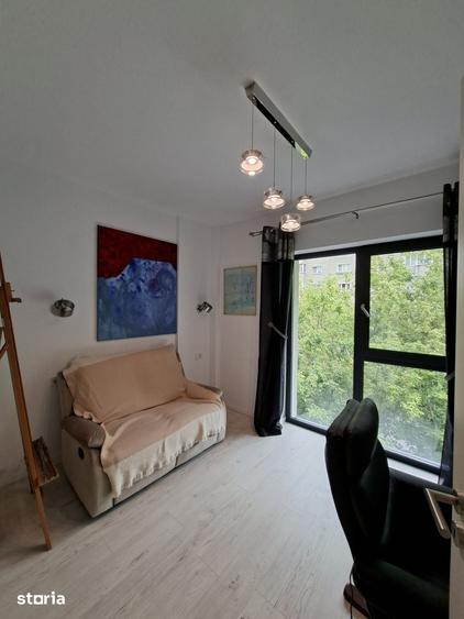 Apartament cu 3 camere în 13 Septembrie