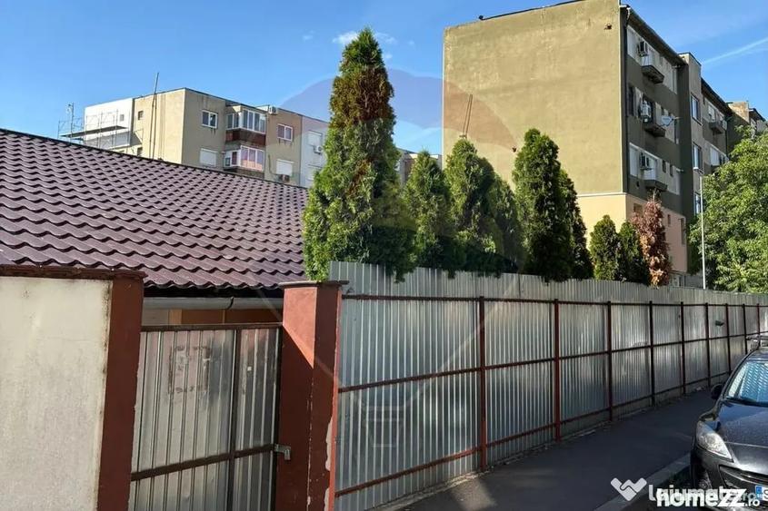 Spațiu comercial, de 75 mp, în Central