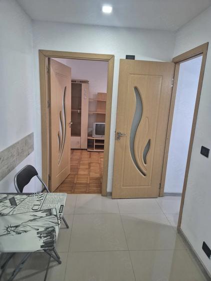 Apartament cu 2 camere nedecomandat în Central