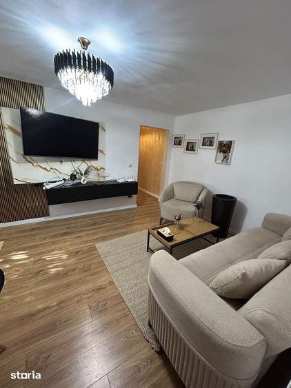De vanzare apartament 3 camere, etaj 2, renovat complet, lux - 11