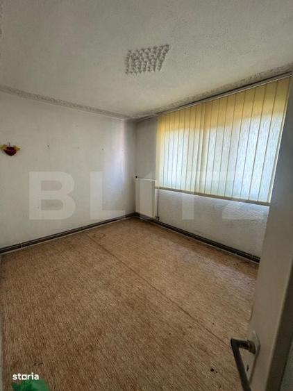 Apartament cu 2 camere semidecomandat în Micro 11