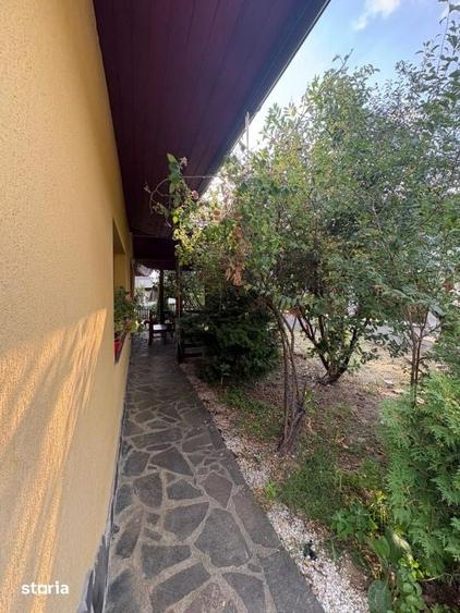 Casă cu 4 camere cu Teren 1000 Mp în Ferneziu