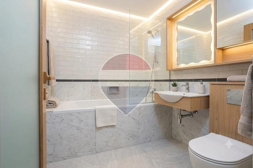 Apartament cu 3 camere decomandat în Spital