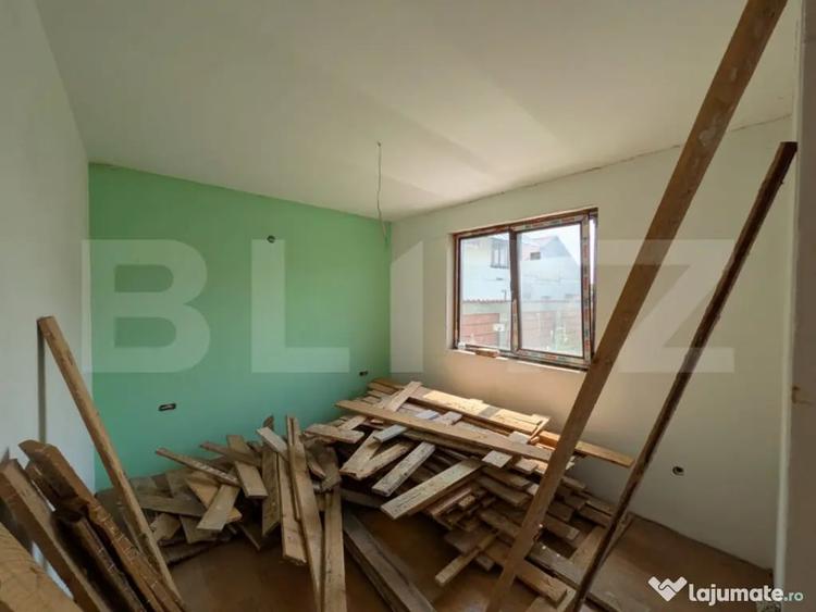 Casă cu 5 camere cu Teren 141 Mp în Central