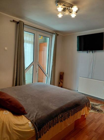 Apartament cu 2 camere semidecomandat în Micro 16