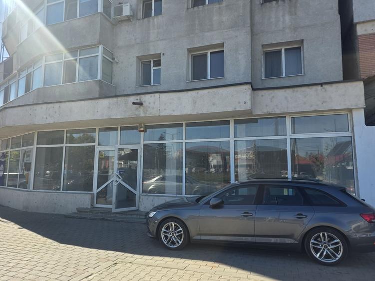 Spațiu comercial, de 127 mp, în Ultracentral
