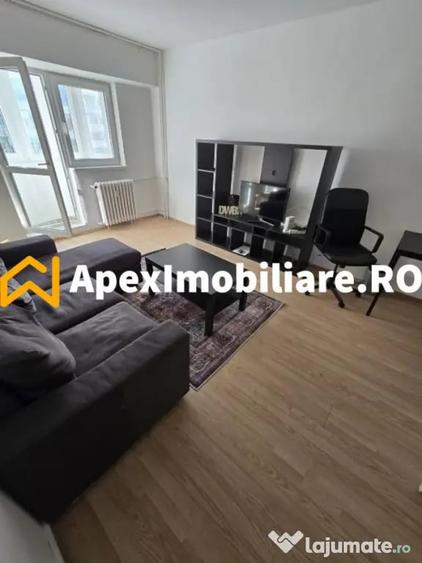Apartament cu 2 camere decomandat în P-ța Victoriei