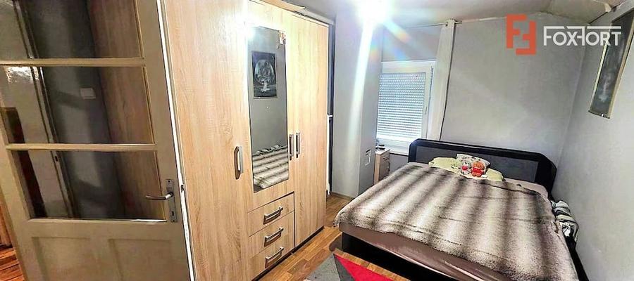 Casă cu 4 camere cu Teren 547 Mp în Central