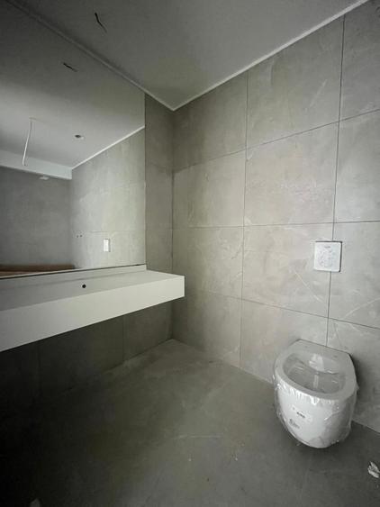 Apartament cu 2 camere semidecomandat în Colentina