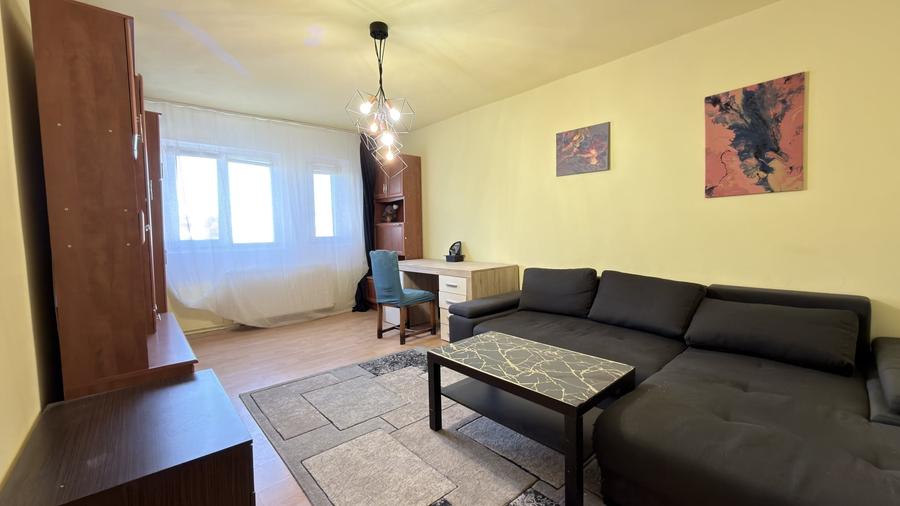 Apartament cu 3 camere decomandat, mobilat în Freidorf