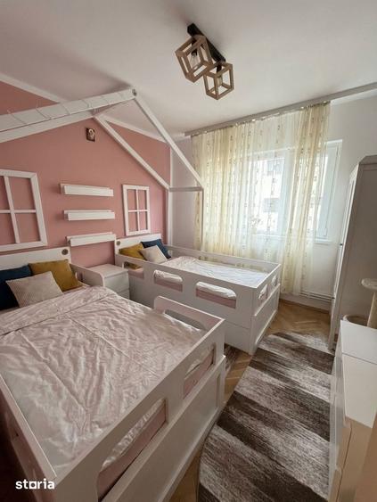 Apartament cu 3 camere decomandat, mobilat în Iosefin