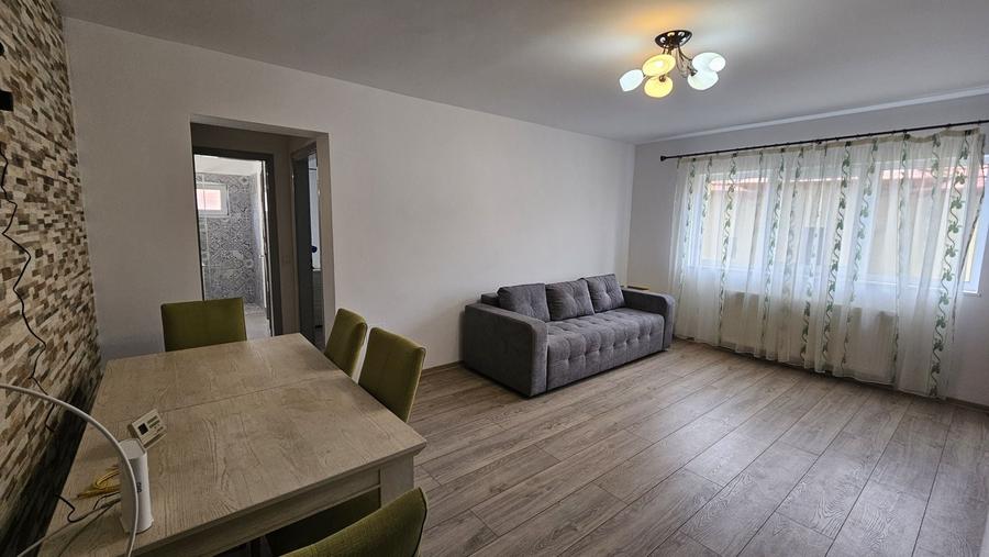 De inchiriat apartament 55 mp, etaj I Centru - 5