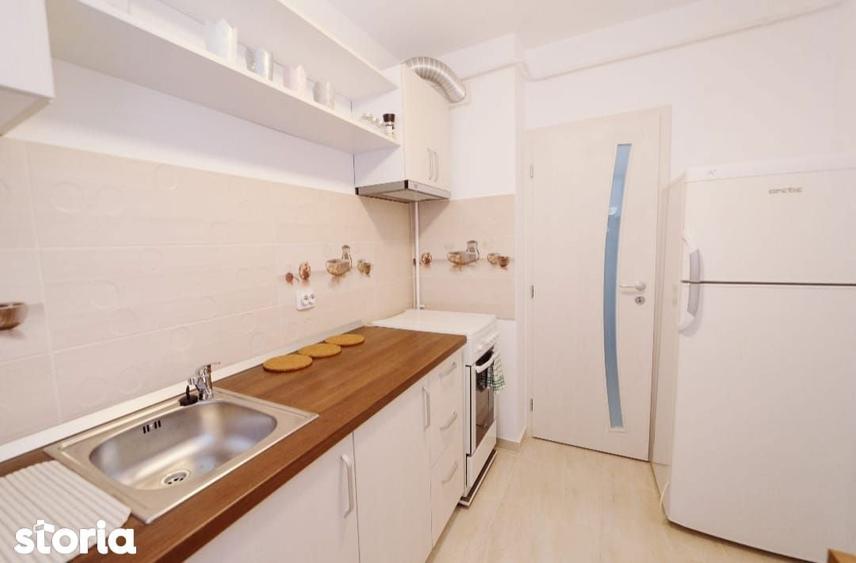 Apartament cu 2 camere în Podu Roș