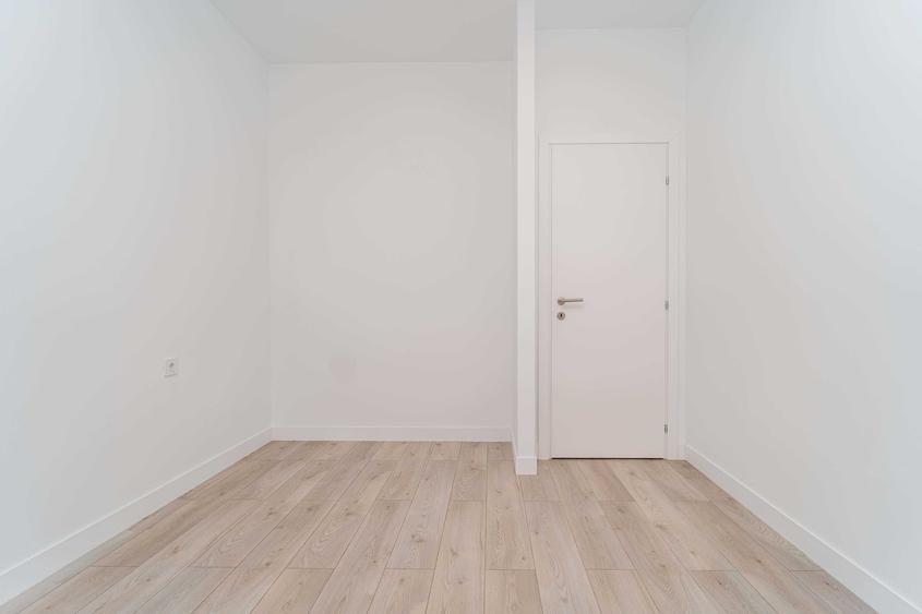 Apartament cu 2 camere semidecomandat în Exterior Vest