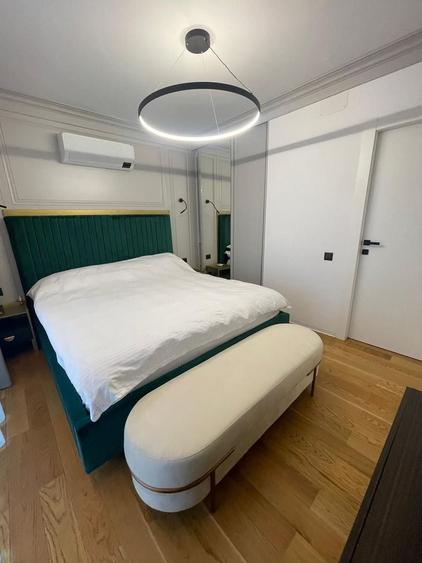 Apartament cu 3 camere semidecomandat, mobilat în Floreasca