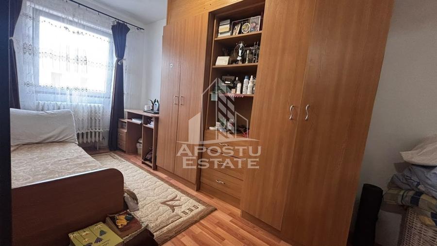 Apartament cu 2 camere decomandat, mobilat în Buziașului