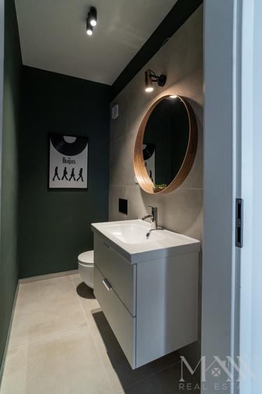 Apartament cu 3 camere în Calea Clujului