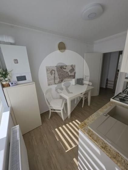 Apartament cu 2 camere decomandat în Centrul Civic