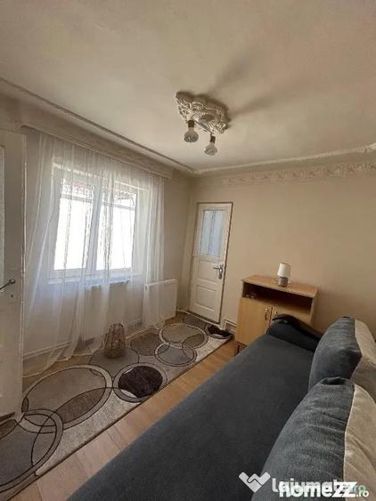 Vand casa cu 3 camere in cartierul Palas, Constanta - Constanta (Constanta) - 9